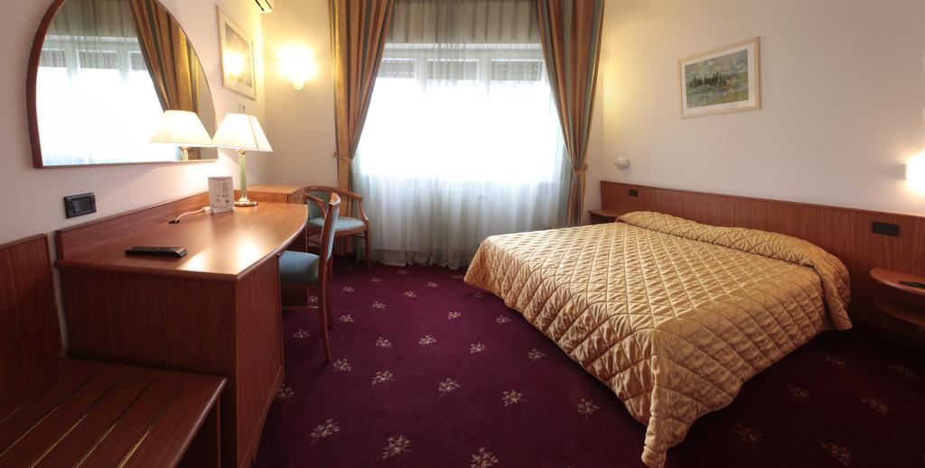Cristallo 3* Udine
